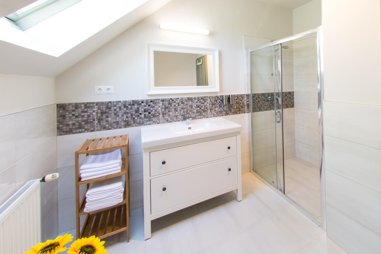 Villa Oliva Boutique Rooms Zamárdi エクステリア 写真