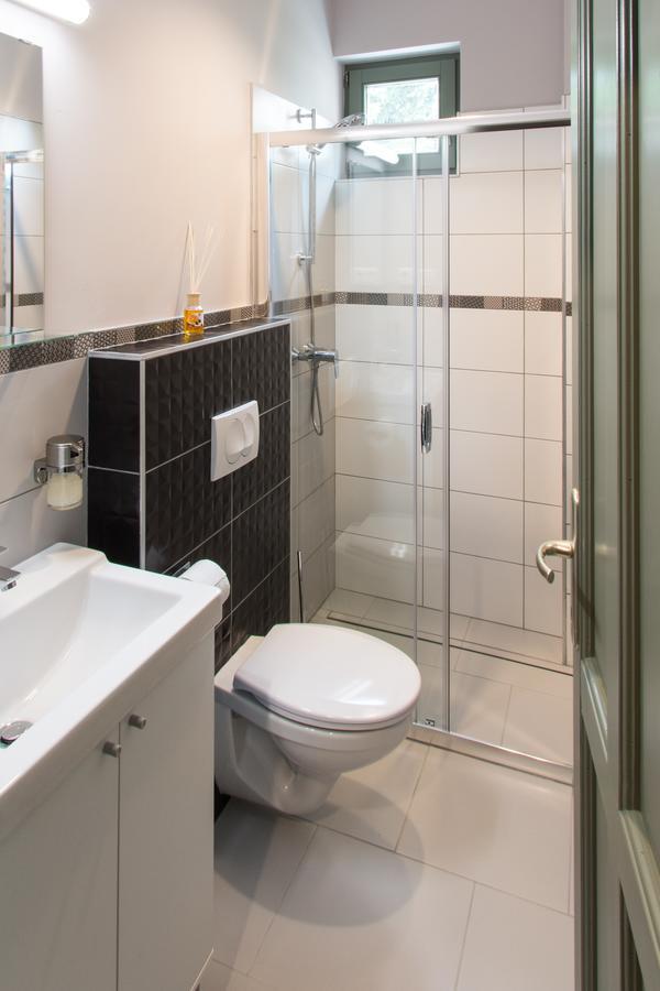 Villa Oliva Boutique Rooms Zamárdi エクステリア 写真
