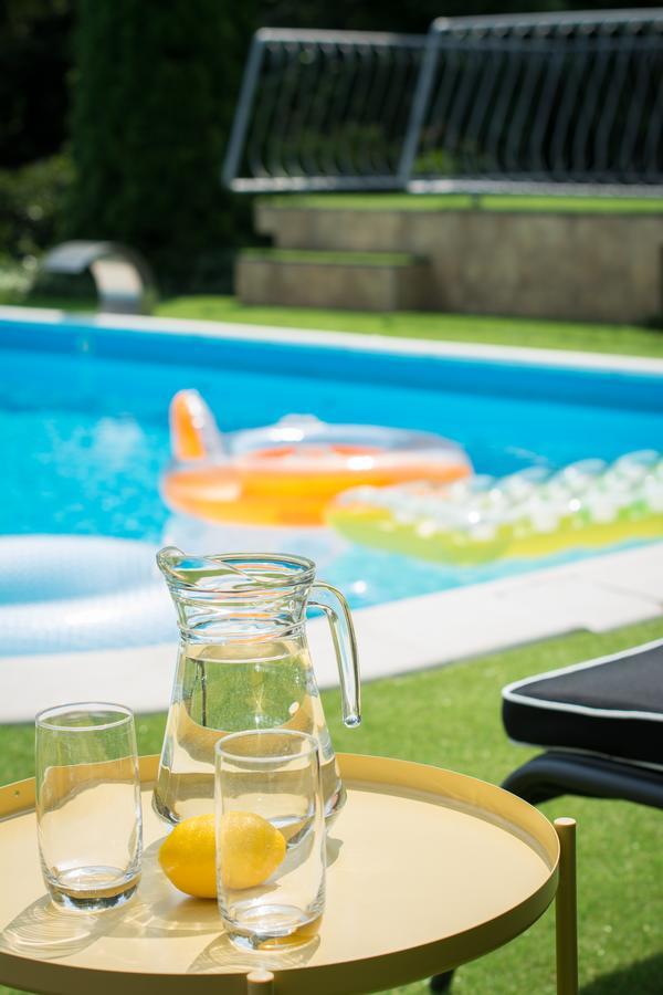 Villa Oliva Boutique Rooms Zamárdi エクステリア 写真